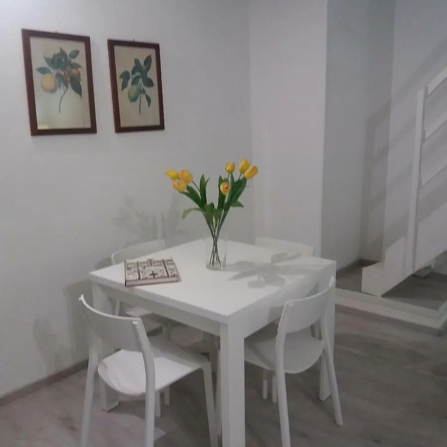 La Corte Di Aci Acireale