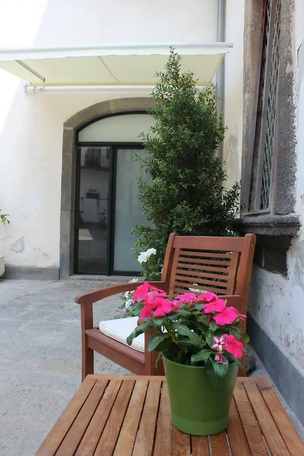 Apartment La Corte Di Aci Acireale Italien